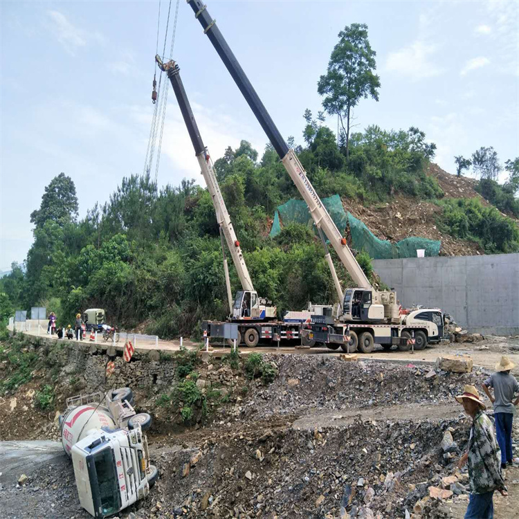 文山文山24小时应急道路救援吊装吊装现场实拍